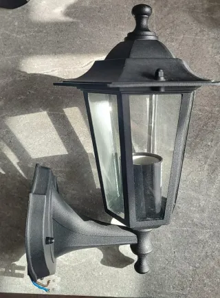 Farol exterior negro metal y cristal