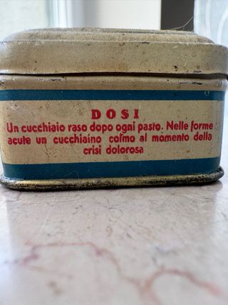 Tre scatole Vintage Gianduiotti Farmaco Biscotti