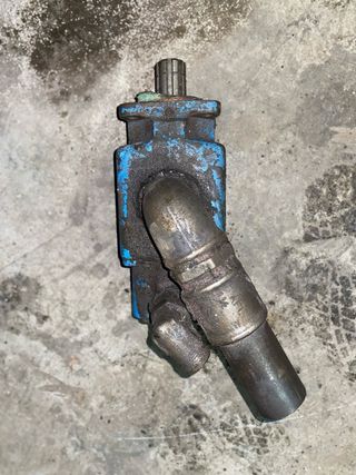 Bomba toma de fuerza