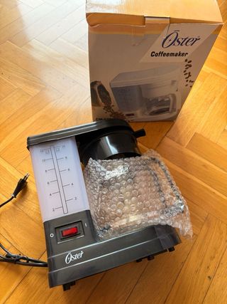 Cafetera Oster 12 tazas Nueva