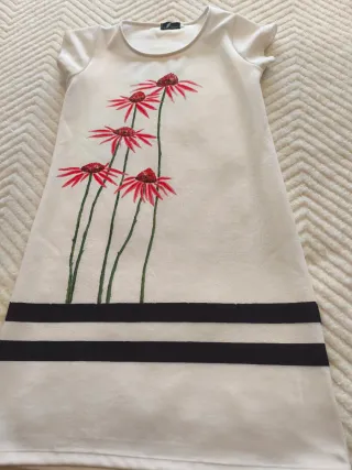 Vestido Giltome Flores Rojas Talla M