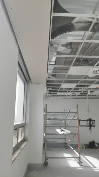 Se realizan paredes y techos de pladur