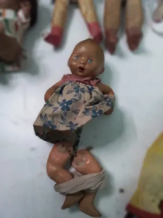 12 Bambole Antiche in Totale