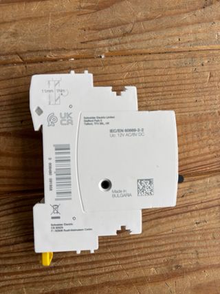 Schneider Electric A9C30015 Interruptor Remoto