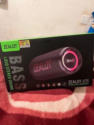 Altavoz Zealot Negro