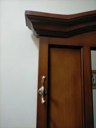 Mueble de entrada con espejo y cajón