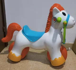 Correpasillos Pony Feber con balancín