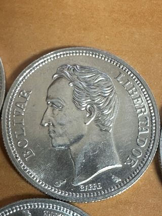 Monedas 1 Bolívar de Plata Venezuela