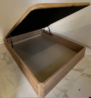 Canapé abatible y colchón gris