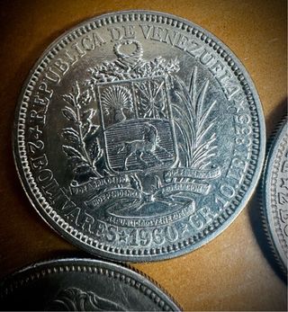 Monedas 2 Bolívares de Plata Venezuela