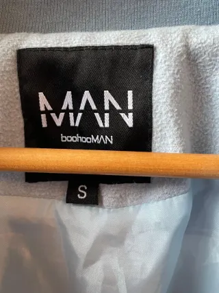 Cazadora bomber LA beige y azul