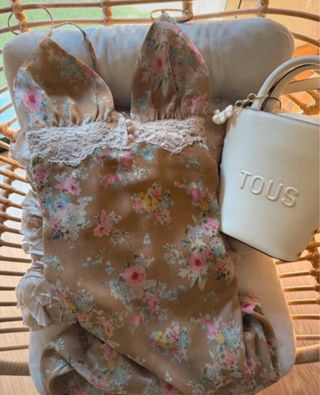 Vestido Zara floral marrón y multicolor