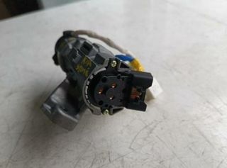 Antirrobo renault 81900f9700 captur 0.9 zen 255505