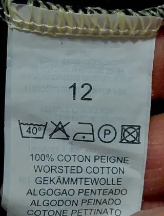 Vestitino con cappuccio nero e beige