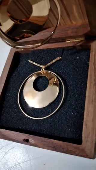 Set collana e orecchini cerchi oro