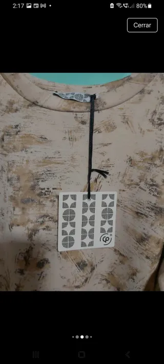 Vestido beige con cinturón