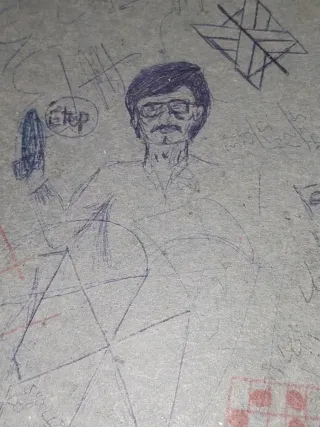 Interesante Carpeta antigua con dibujos y escritos