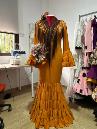 Traje de Flamenca Mostaza Canastero