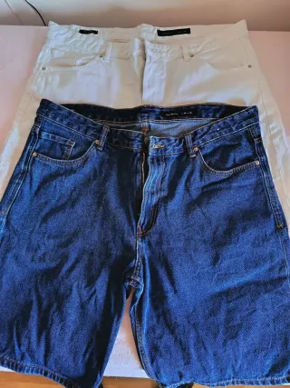 Pantalones vaqueros cortos azules y blancos