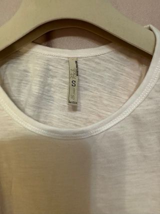 Camiseta Bershka Blanca Talla S