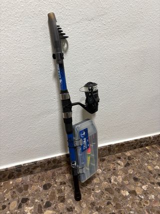 Caña de pescar Caperlan + Accesorios