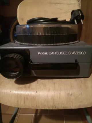 Proyector Diapositivas Kodak CAROUSEL S-AV 2000