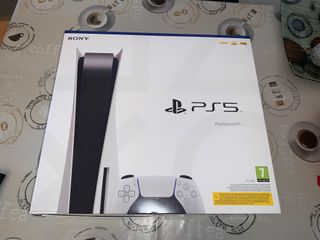 PlayStation 5 Blanca