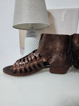 Sandalias de piel estilo gladiador