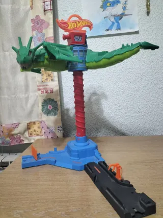 Pista Hot Wheels Dragón Si os gustan los hotwheel
