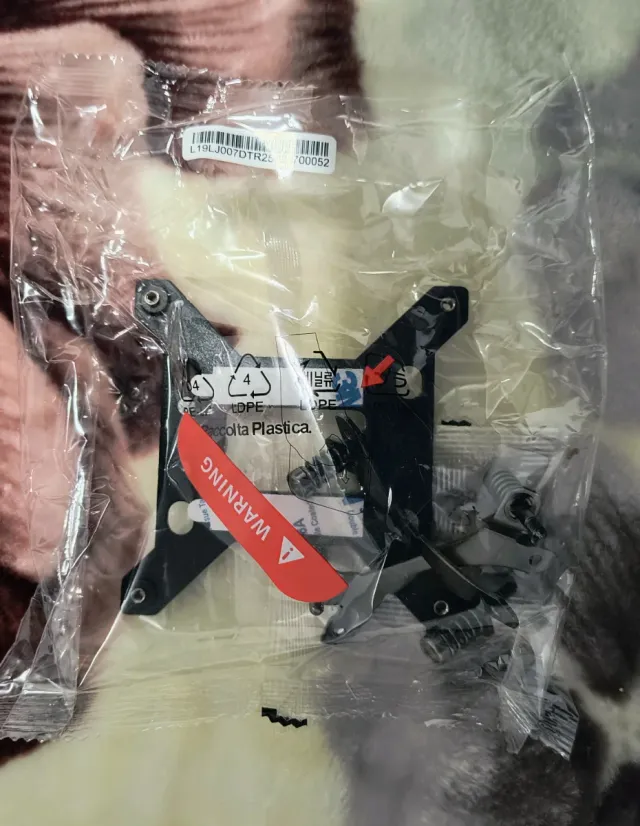 Refrigeración Líquida MSI MAG Coreliquid A13 240