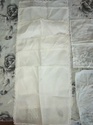 Fazzoletti donna ricamati a mano