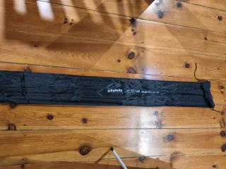 Caña de pesca surfcasting verde