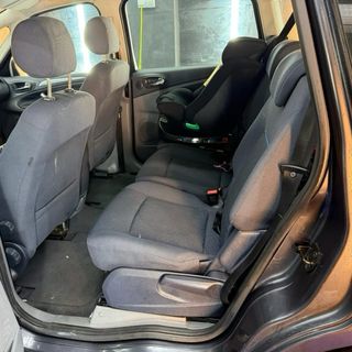 175.000kms 1 año de garantia 5.500€ ITV 12/2026