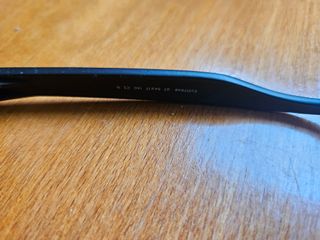 Gafas de sol Hawkers negras y rojas