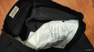 Pantalón Levi's 519 Slim Negro W31