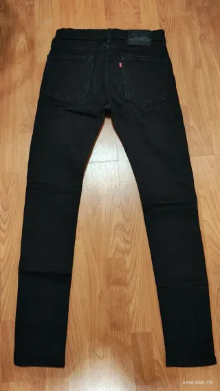 Pantalón Levi's 519 Slim Negro W31