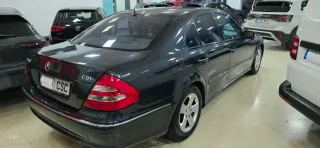 Mercedes-Benz Clase E 2004