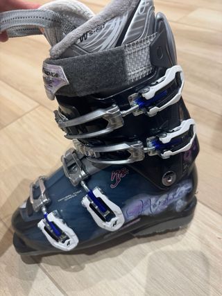 Esquís Mujer Dynastar 147cm + Botas Talla 24