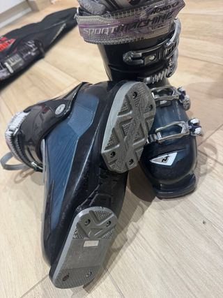 Esquís Mujer Dynastar 147cm + Botas Talla 24