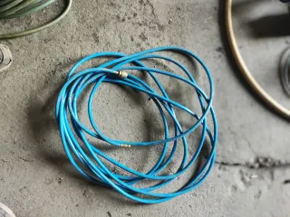 Manguera de aire azul con acople