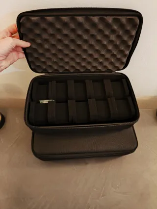 2custodie porta orologi 10bit