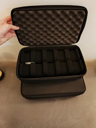 2custodie porta orologi 10bit