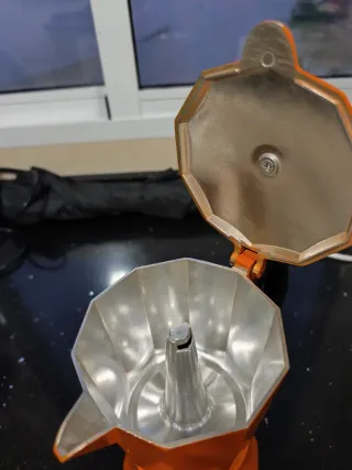 Cafetera italiana San Ignacio naranja