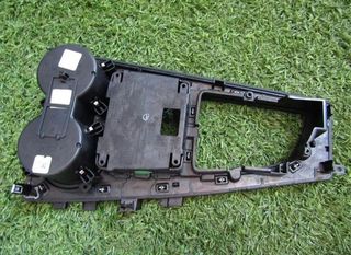 Consola central audi 92410 8w1864241a a4 allroad