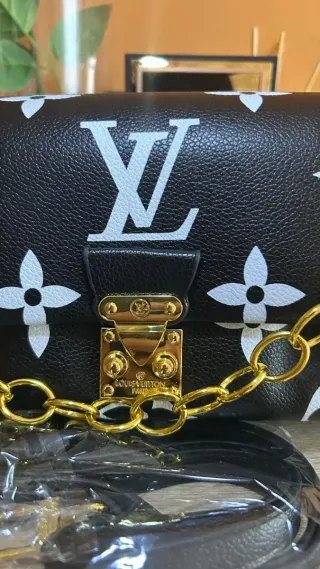 Bolso Louis Vuitton Negro y Blanco