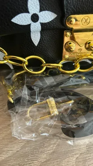 Bolso Louis Vuitton Negro y Blanco