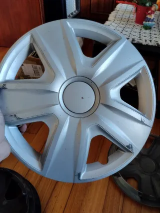 Tapas de Rueda 13 (4 unidades)