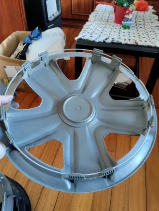 Tapas de Rueda 13 (4 unidades)