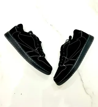 Travis Scott x Air Jordan 1 Black Phantom Talla 43