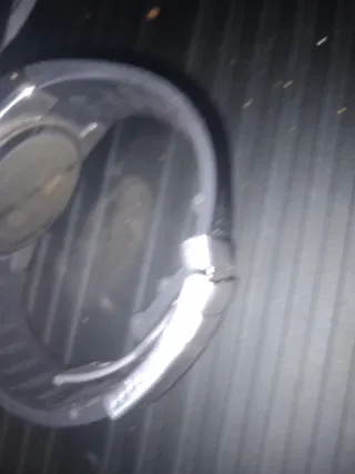 Reloj Negro y Dorado